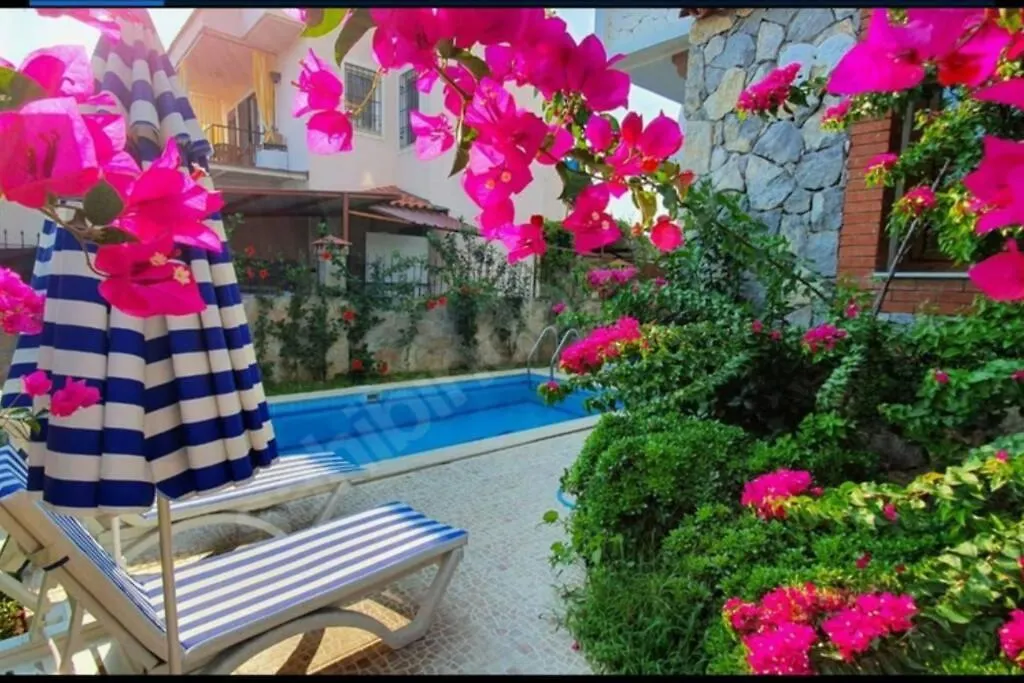Apartment Baris Manco Bulvari Villa